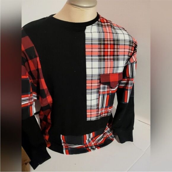 Inspired Black and Red Plaid Patchwork Sweatshirt Men size Large soft - Picture 3 of 3